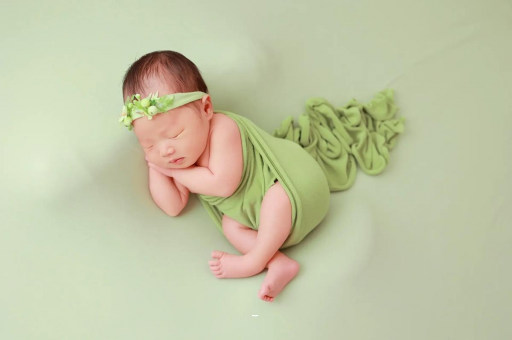 海拉尔宝宝多大长牙